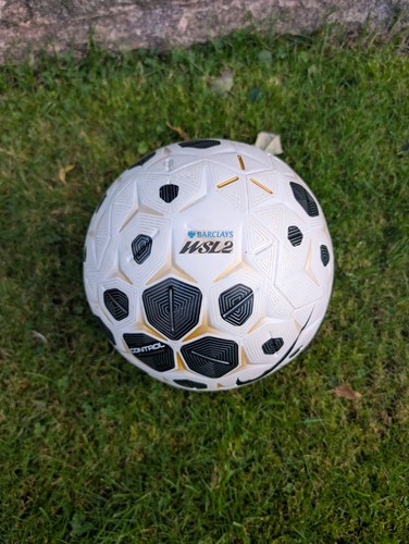 Nike control official wsl2 - nike,